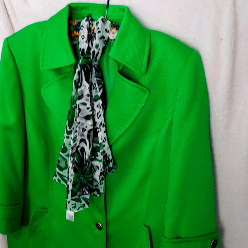 Green jacket size 18W